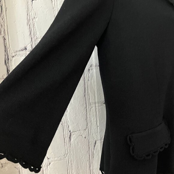 St. John Collection | Crochet Scallop Trim Jacket - Picture 12 of 16